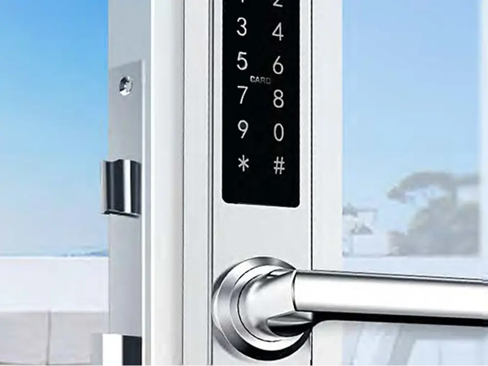 Fechadura digital para portas de aluminio